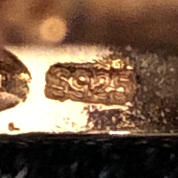 Ladies ring - Picture 8 of 8